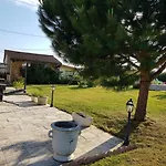 La Providence Guest house *